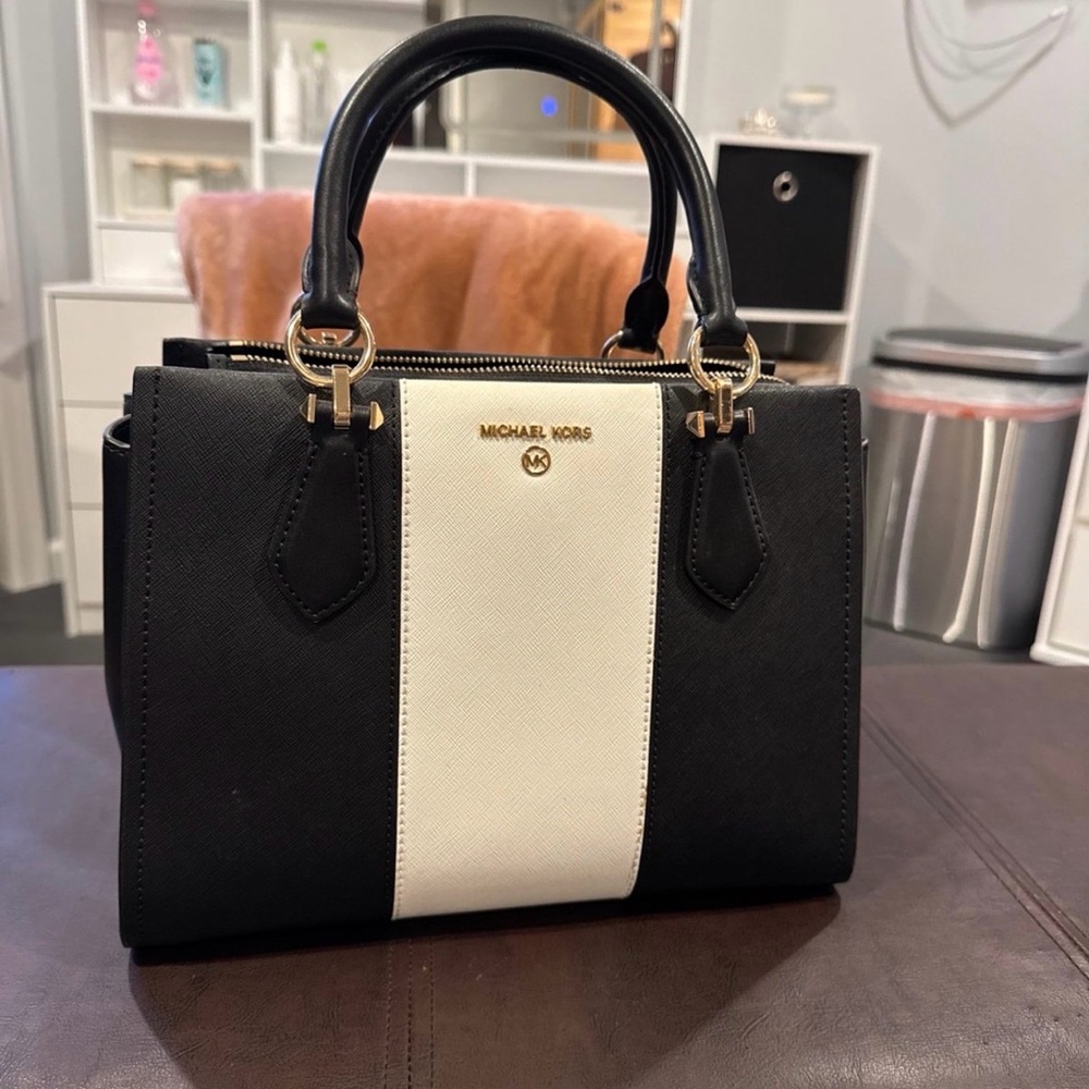Michael Kors Two-Tone Black and White Tote